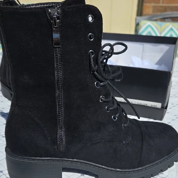 Modern Rebel Black Lace Up Boots - Picture 4 of 9